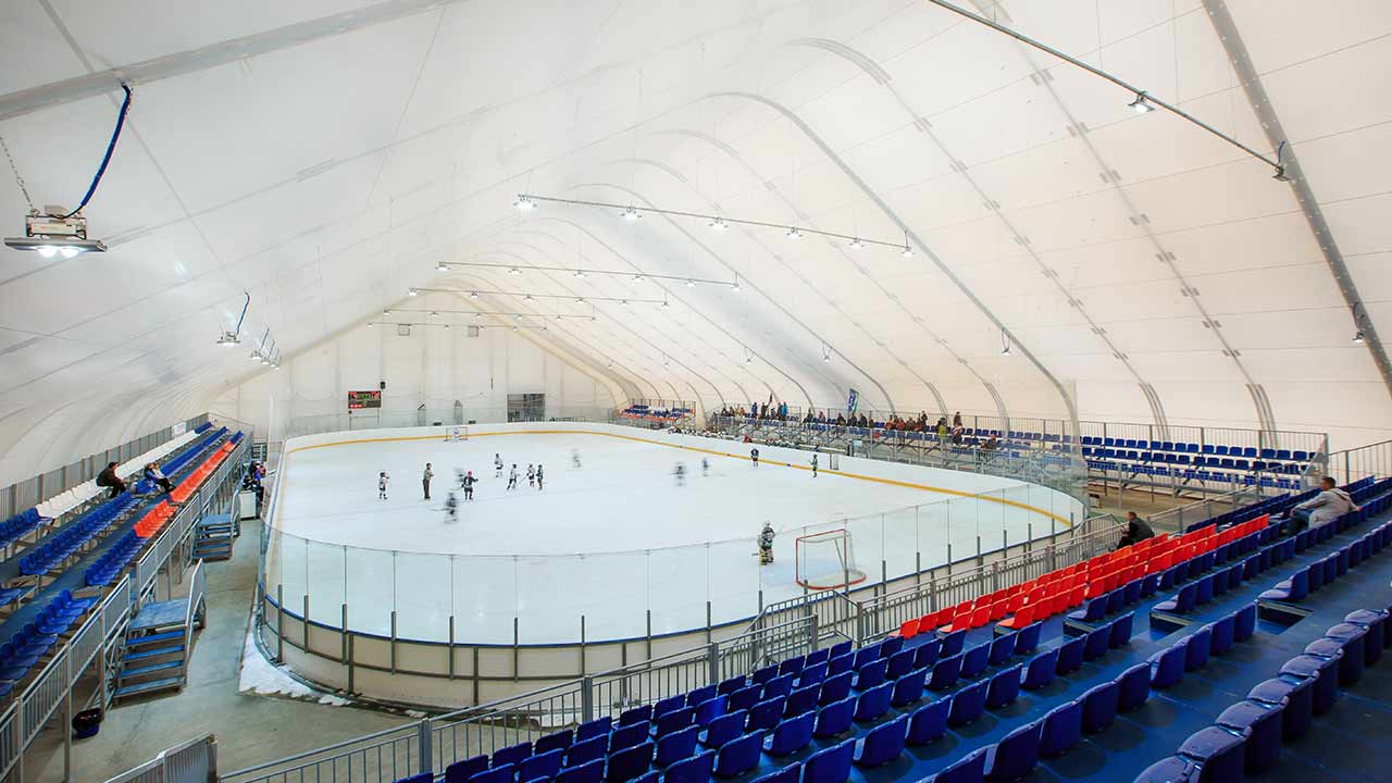 Крытые ледовые катки